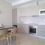 New With Seaview Terrace 8 *