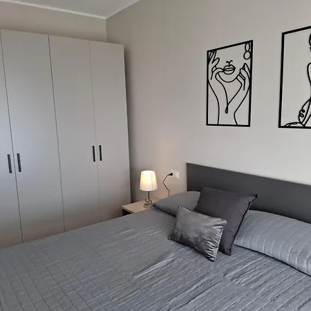 New With Seaview Terrace 8