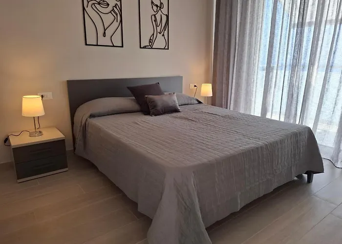 New With Seaview Terrace 8 Pietra Ligure